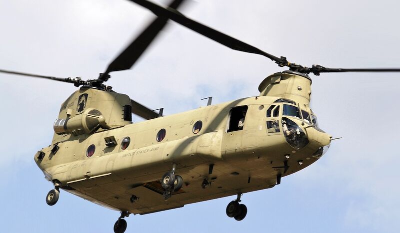 File:CH-47 Chinook helicopter flyby.jpg