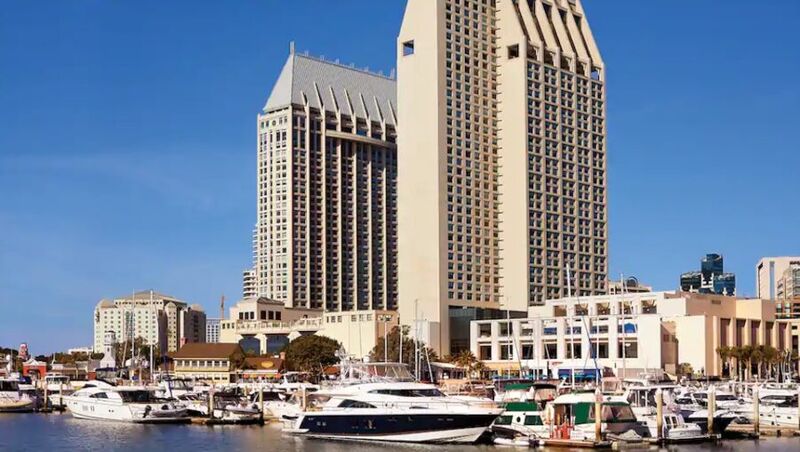 File:Manchester-Grand-Hyatt-San-Diego-P508-Exterior-Marina.16x9-copy-900x508.jpg