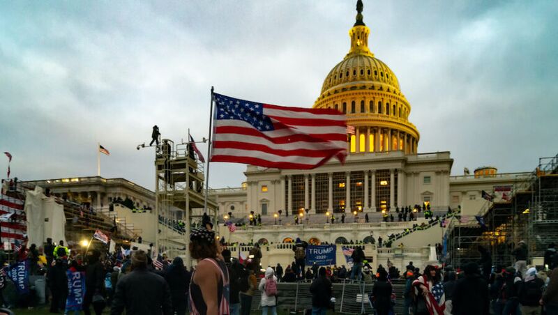 File:2021 storming of the United States Capitol 09-900x508.jpg