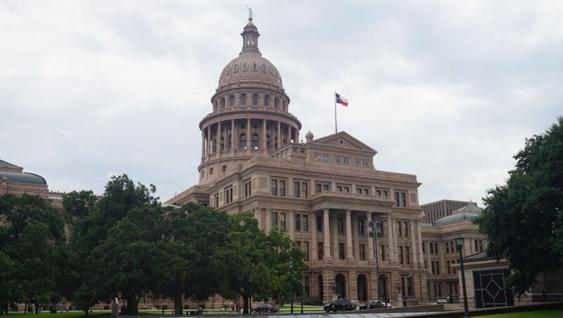 File:Texas-State-Capitol.jpg